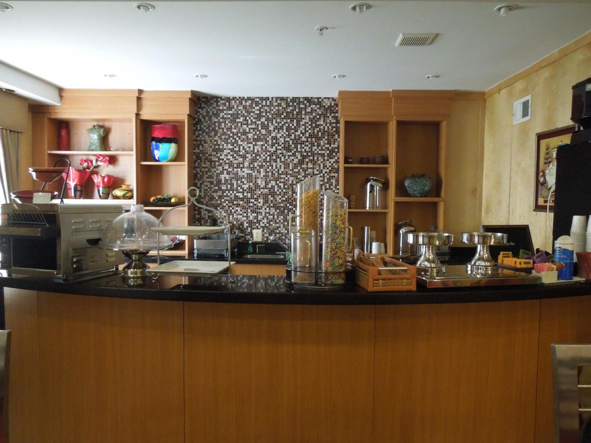 The Eldon Luxury Suites Washington Exteriör bild